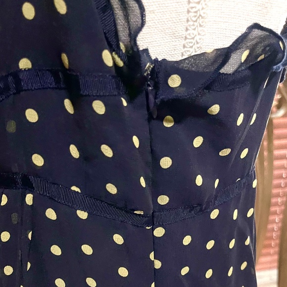 Women's 100% silk dress Size - 12P NEW ITEM - Picture 3 of 6